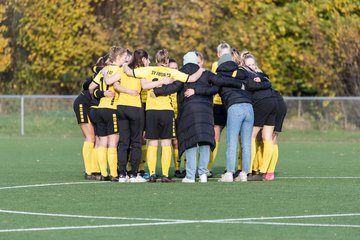 Bild 22 - F SSC Hagen Ahrensburg - SV Frisia 03 Risum-Lindholm : Ergebnis: 2:0